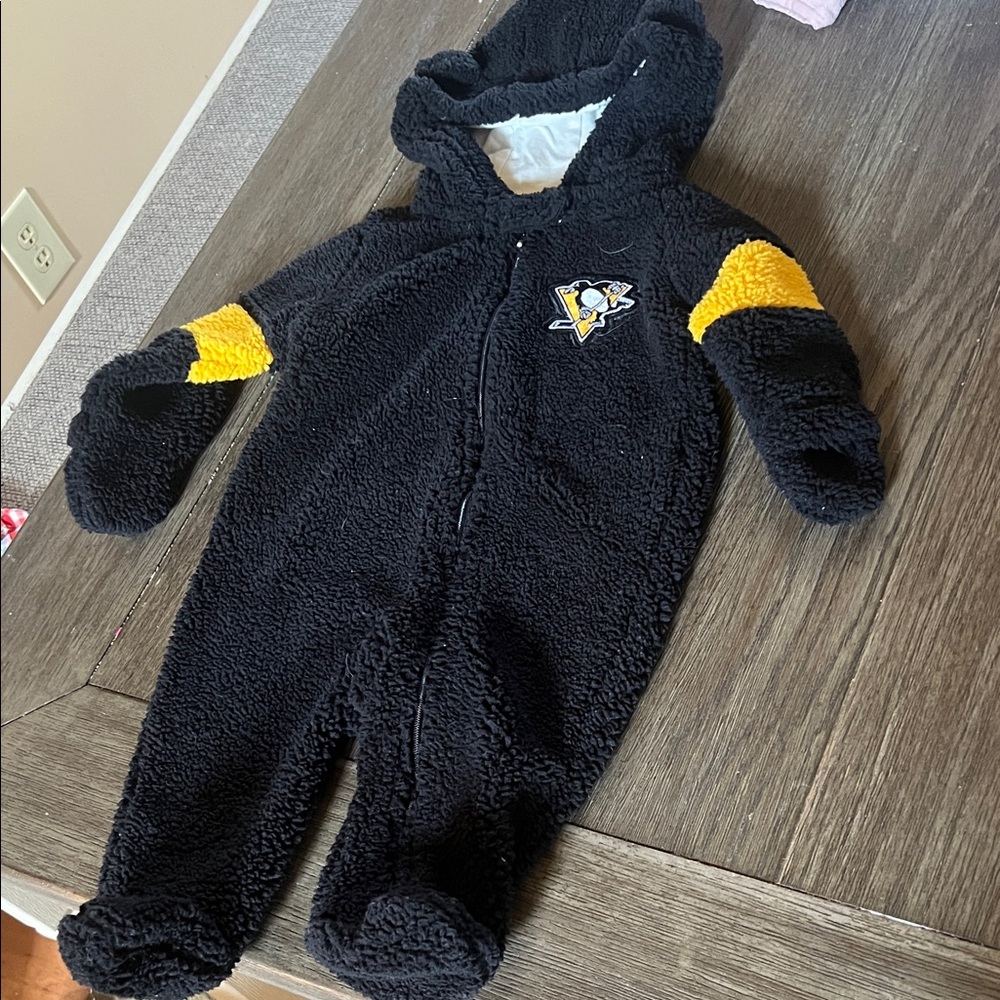 Kids Pittsburgh Penguins Hooded One Piece - Picture 2 of 3
